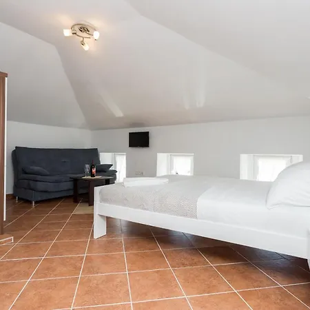 Apartament Obala *