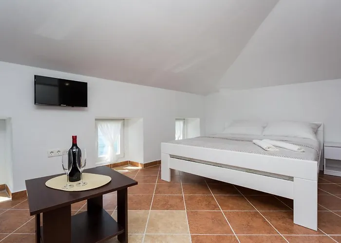 아파트 Obala 바슈카